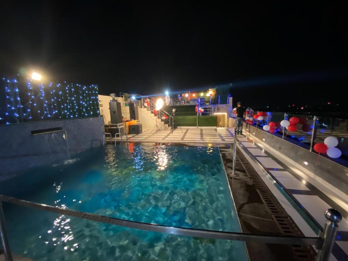 Sallow Royal Suites Amritsar Zewnętrze zdjęcie